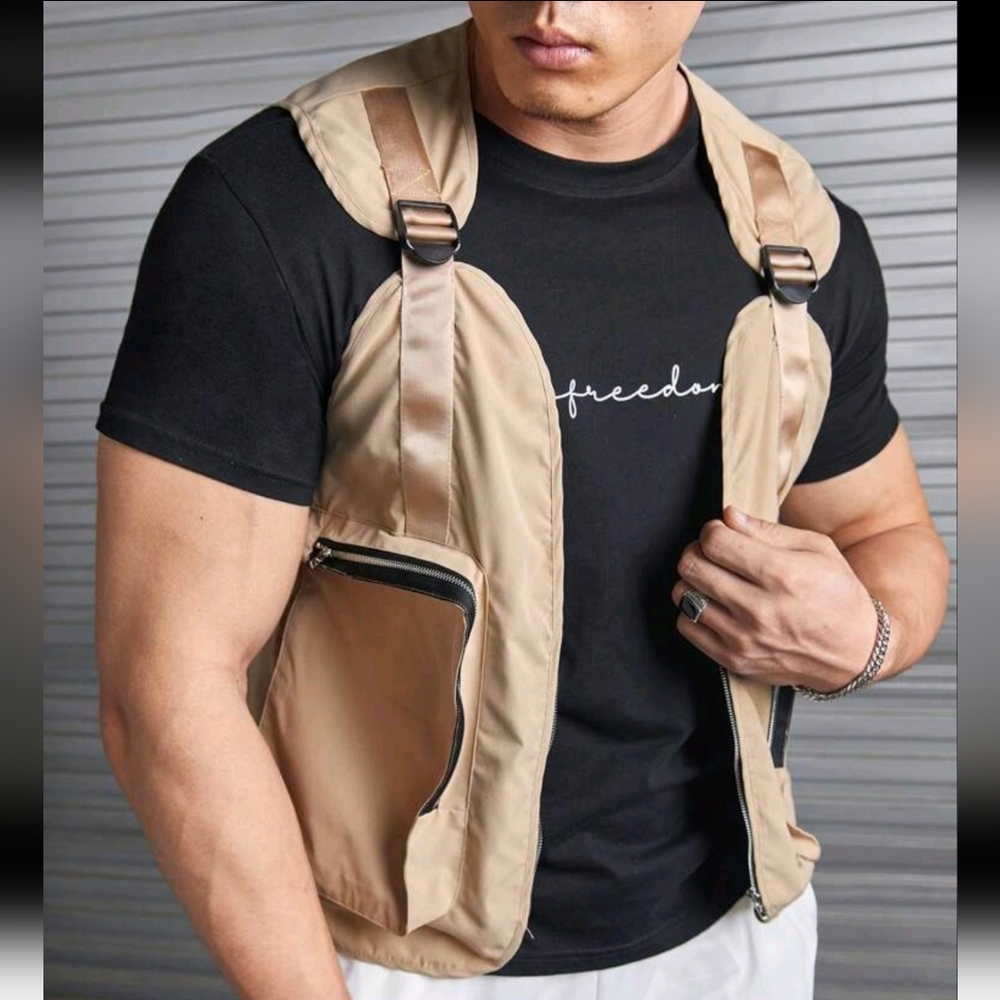 Brand new, men's tactical pocket vest tan color size s - Picture 2 of 4